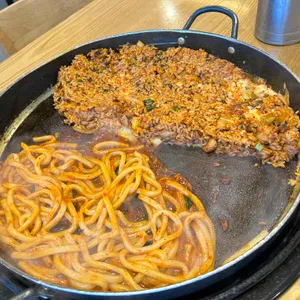유가네닭갈비 사진
