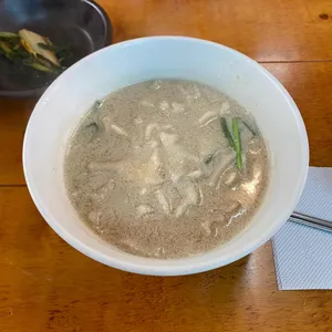 수제비와보리밥 사진