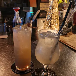 인더레인 사진