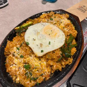고결 사진