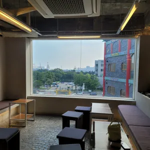 카페 차 리뷰 사진