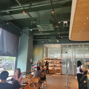 스타벅스 리뷰 사진