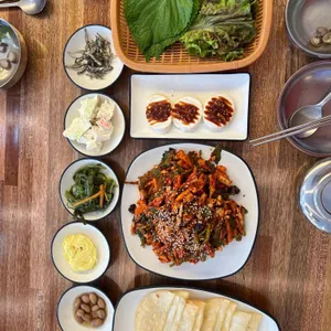 반고개의성무침회 사진