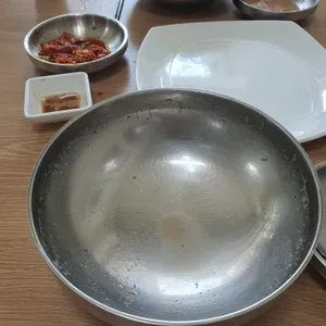 동일옥 사진