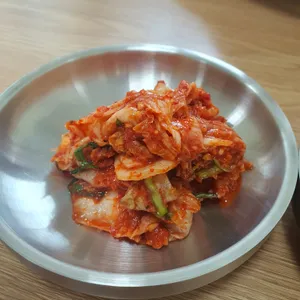 동일옥 사진