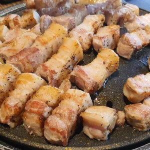 돼지명가 리뷰 사진