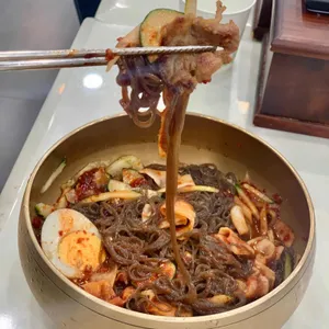 금성냉면 사진