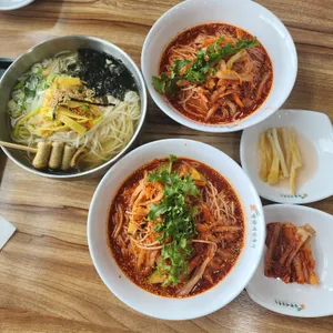 망향비빔국수 사진