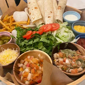 타코앤토스트 사진
