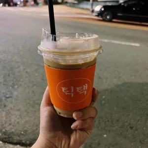 틱택커피 사진