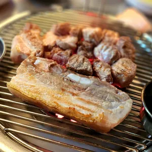 김돈이 사진