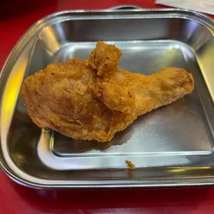 깐부치킨 사진