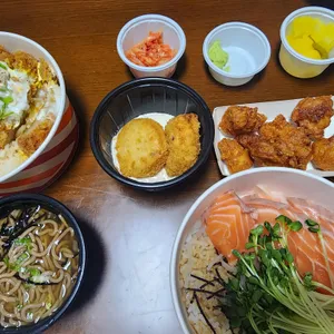 아쯔아쯔돈부리 사진