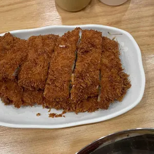 매콤돈까스 칡불냉면 사진
