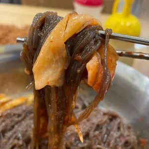 매콤돈까스 칡불냉면 사진