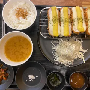현돈 사진