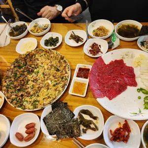 강릉엄지네꼬막집 사진