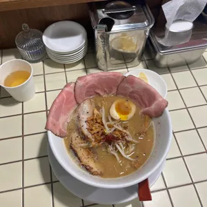 멘타미 사진