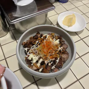 멘타미 사진