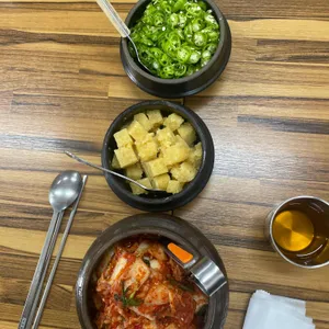 정성듬뿍 제주국 사진
