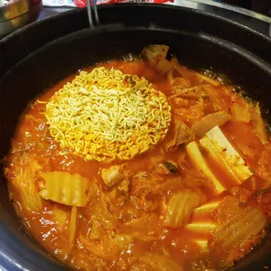 백채김치찌개 사진