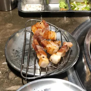이우 다이닝 사진