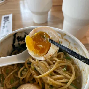 코이라멘 사진