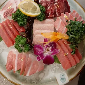사라있네 사진