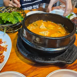 어울더울 사진