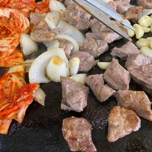 돌판생고기 사진