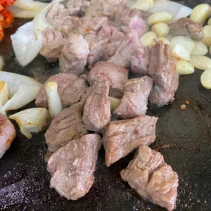 돌판생고기 사진