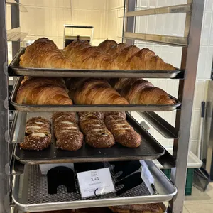 곤트란쉐리에 리뷰 사진