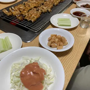 강변식당 사진