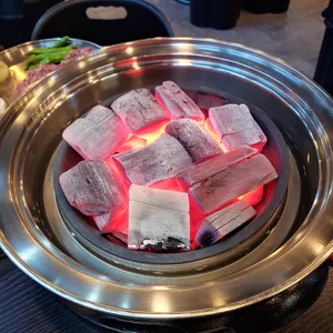 백탄 깍두기 사진