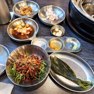 백탄 깍두기 리뷰 사진