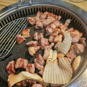 두툼참숯초벌구이 사진