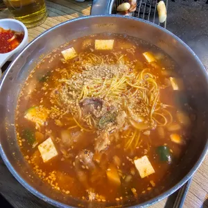 두툼참숯초벌구이 사진