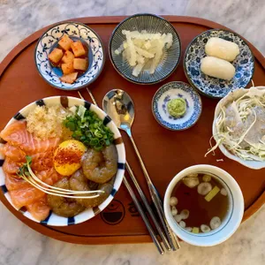 핵밥 사진