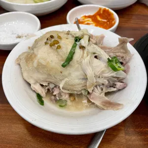 이우철 한방누룽지삼계탕 사진
