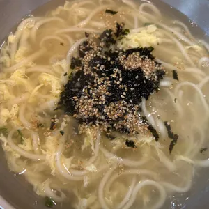 도담얼큰이칼국수 사진