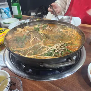 술래감자탕&순대국 사진