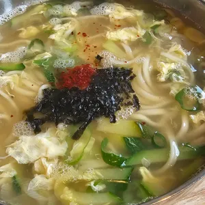 충무칼국수보쌈 사진