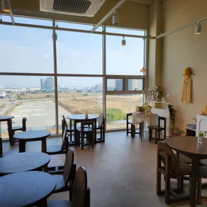 인유어코너 리뷰 사진