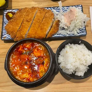 카레와돈까스 사진