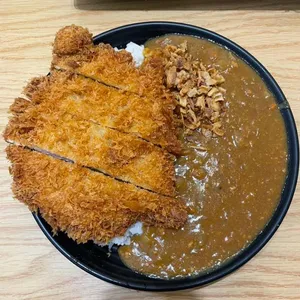 카레와돈까스 사진