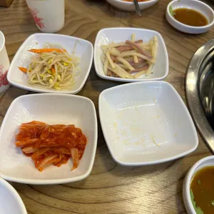 김동명찌개사랑 사진