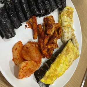 팔미분식 사진