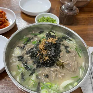 봉평메밀막국수 사진