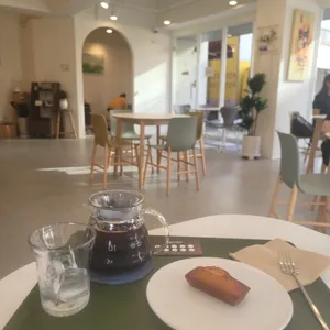 띵킹어게인 사진