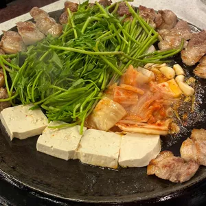 진짜무쇠삼겹 사진